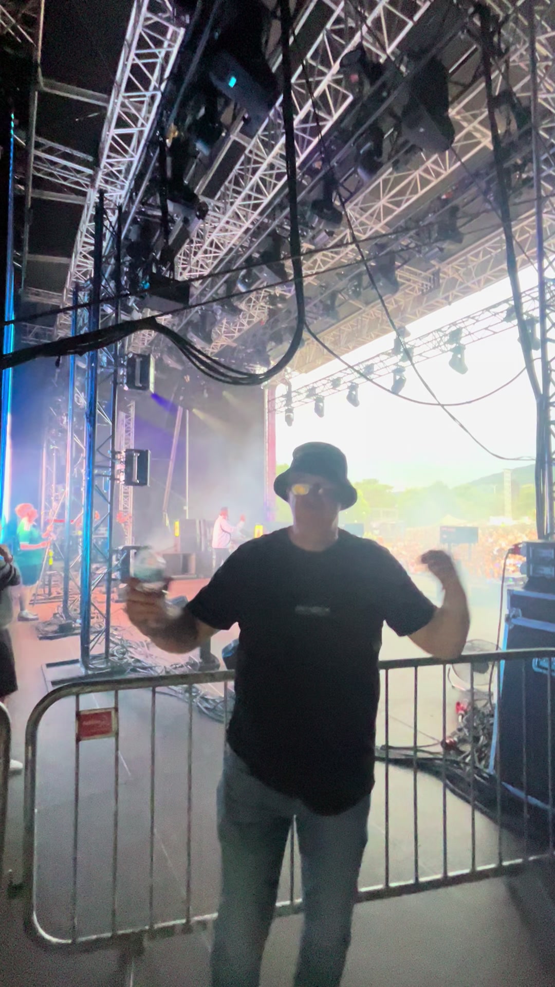 @TECHNO GRANDAD