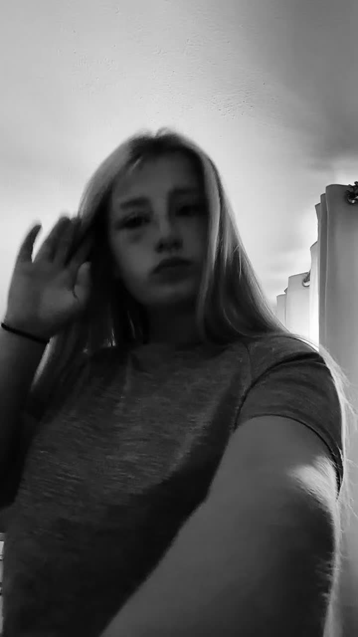 @loladudleyxoxo