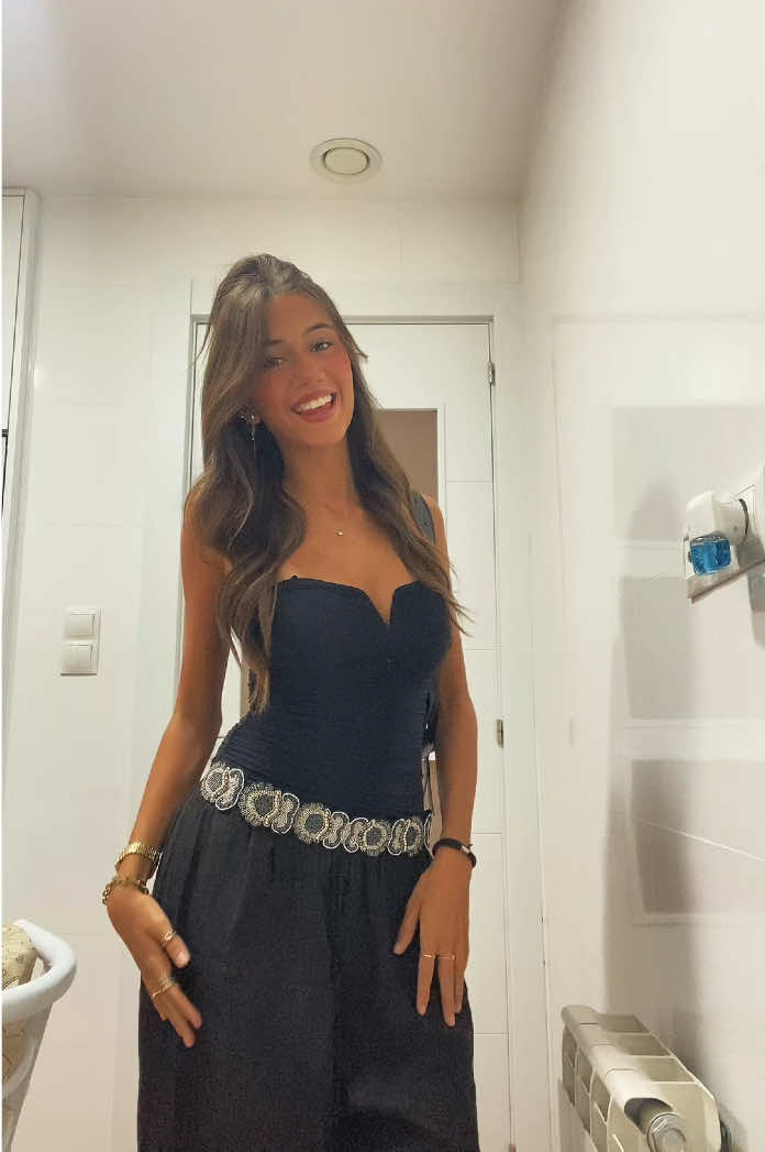 @candelattoro