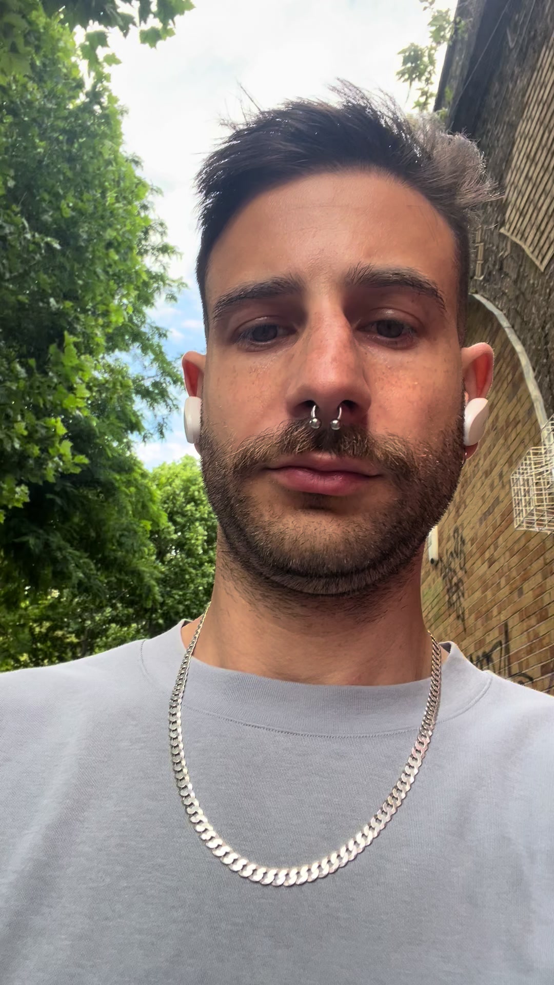 @Oli K