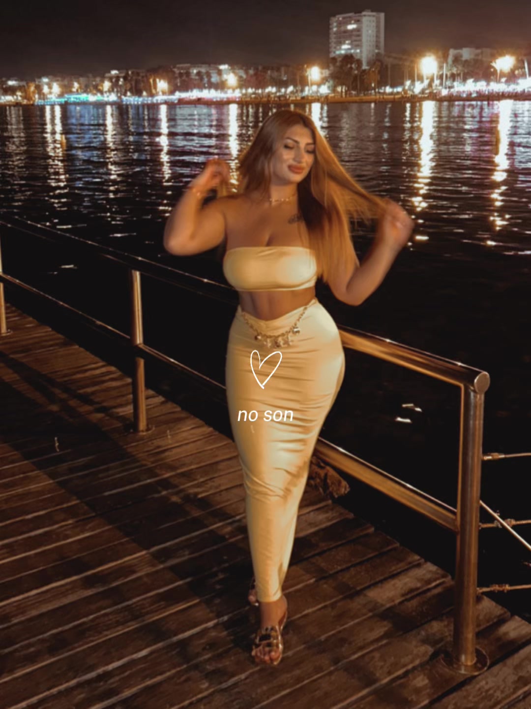 @Noemi_adara24