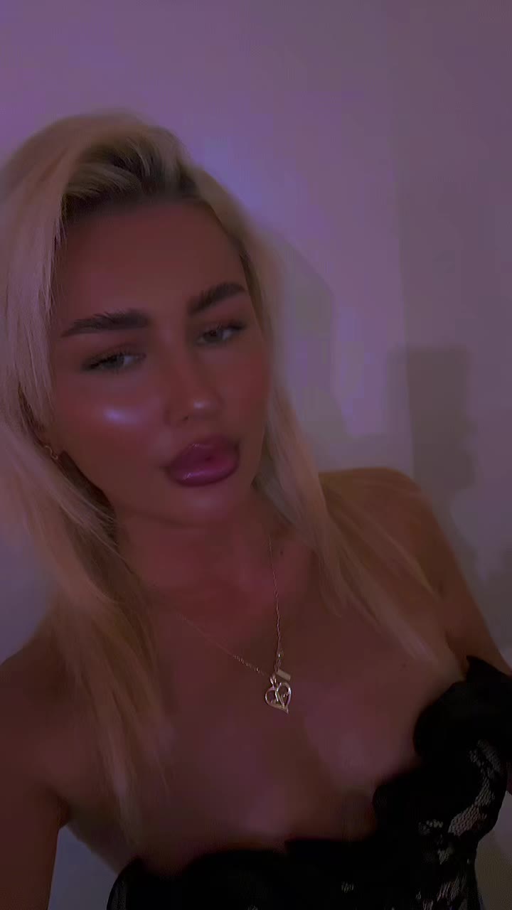 @Clarisa