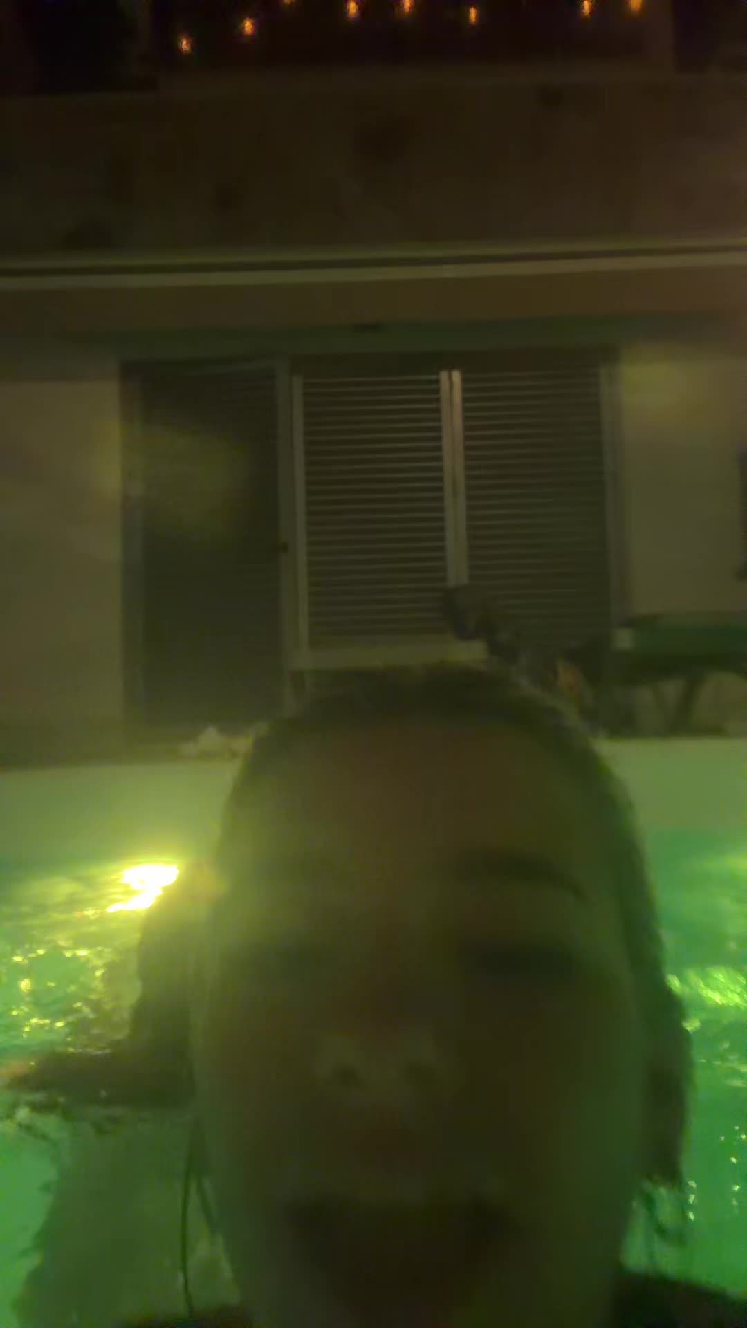 @serenandolivia
