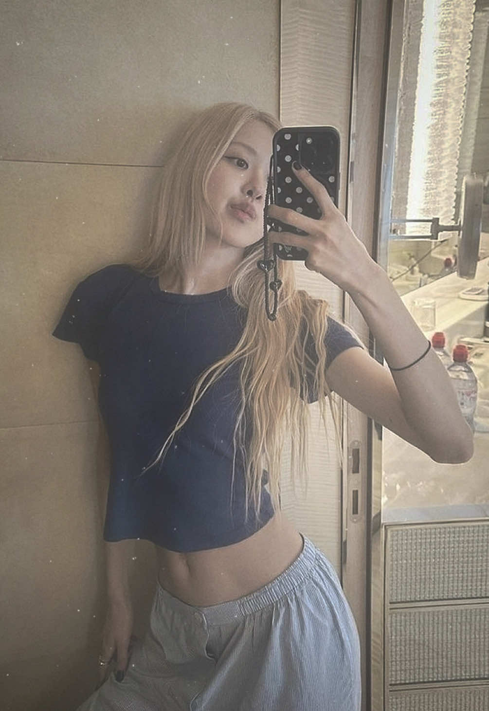 @𝒻 ᥫ᭡