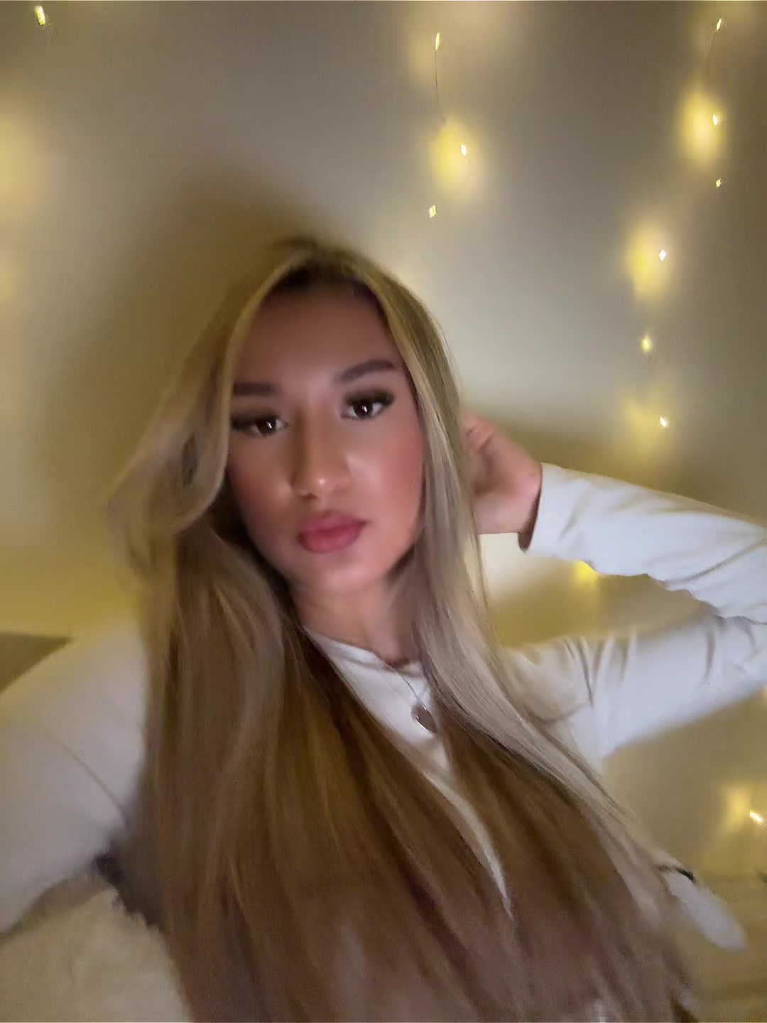 @chlxek_