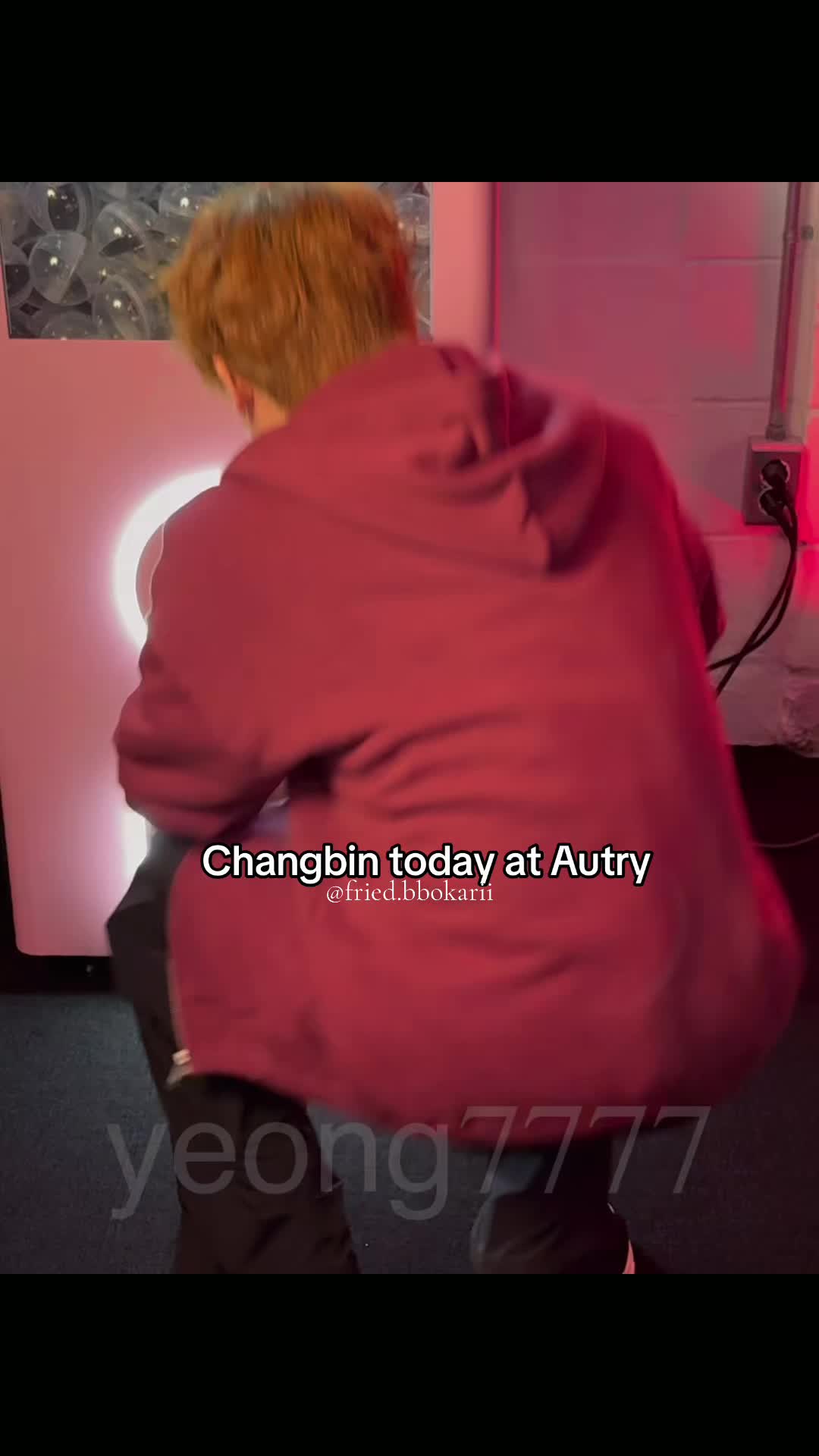 @︎