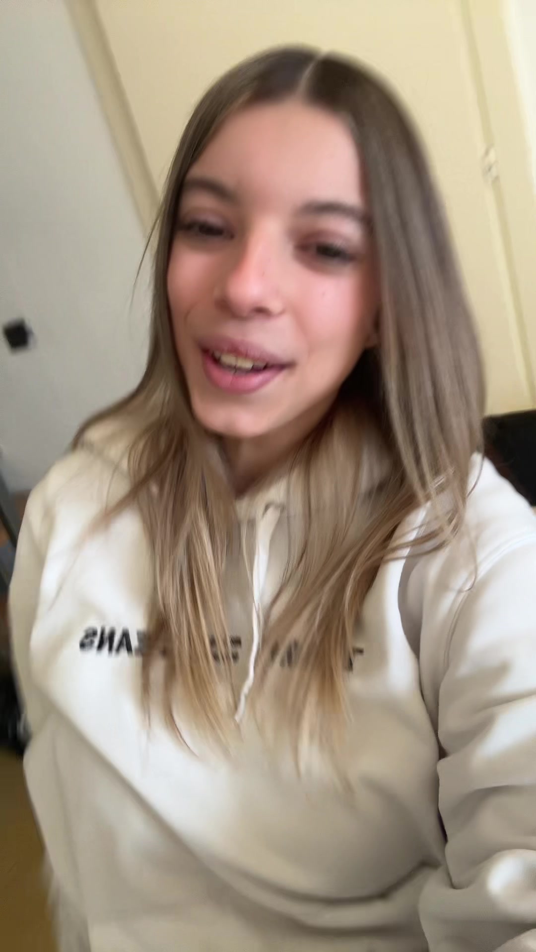@linduzz