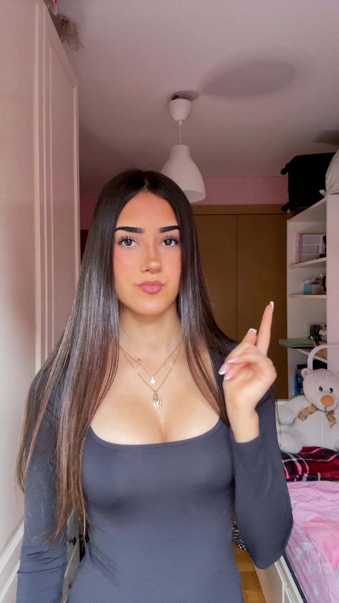 @adriana