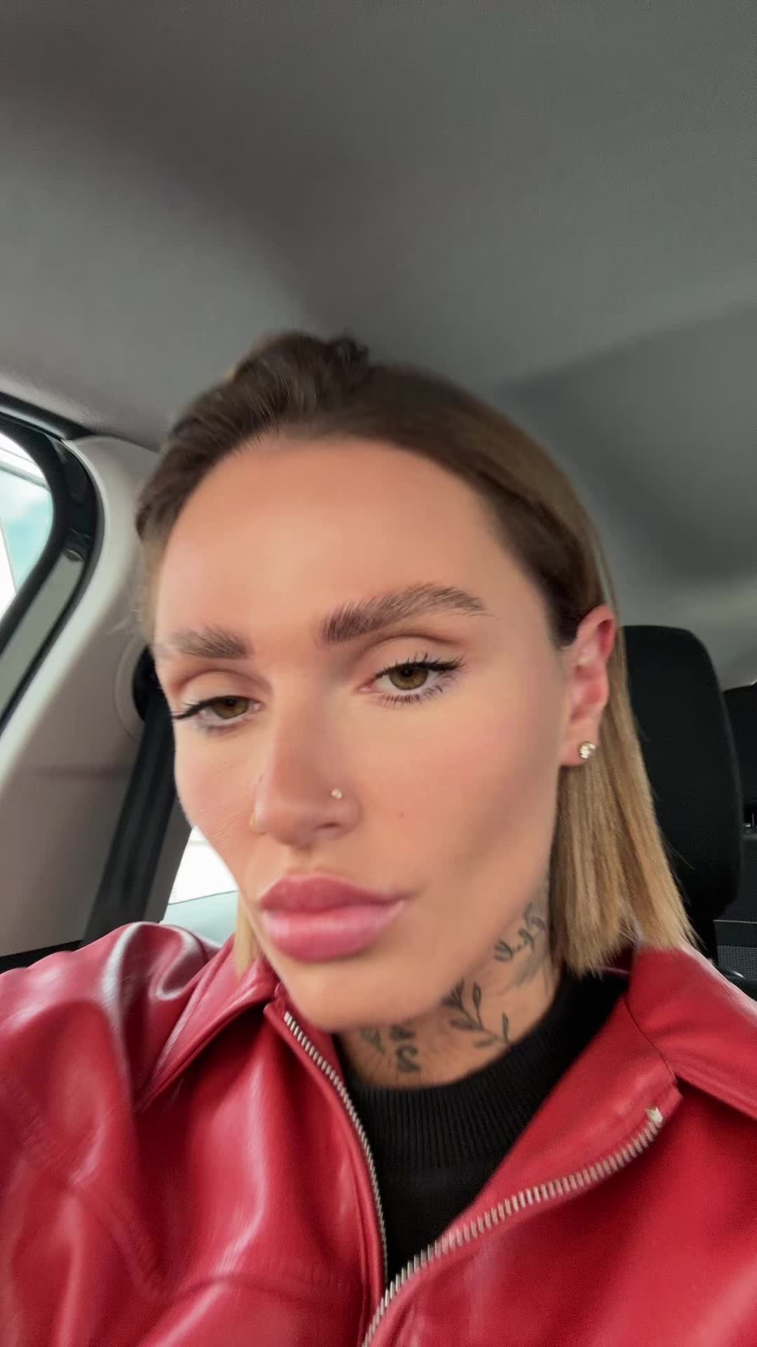 @Vanhoti