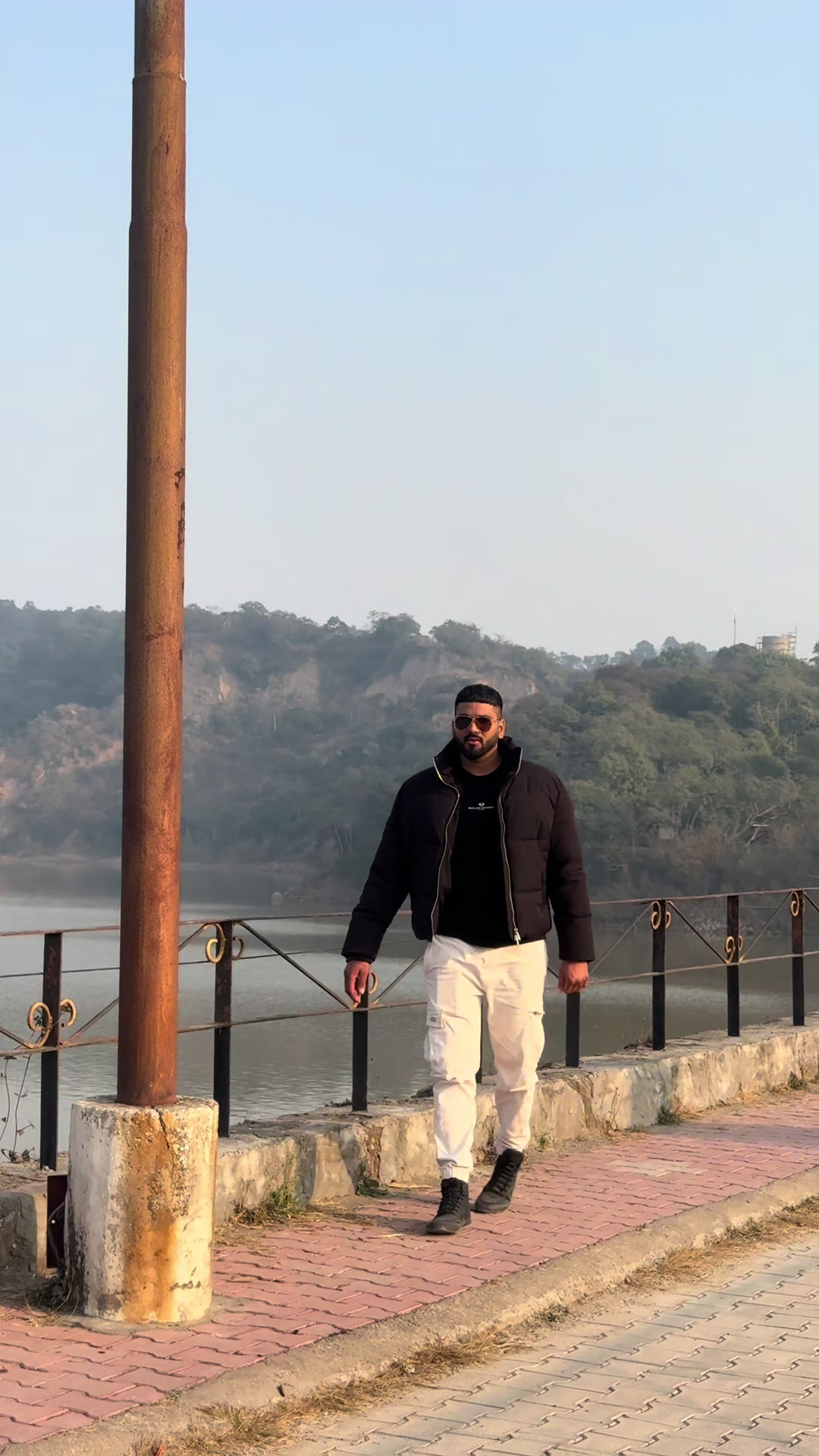 @SUNNY MULTANI