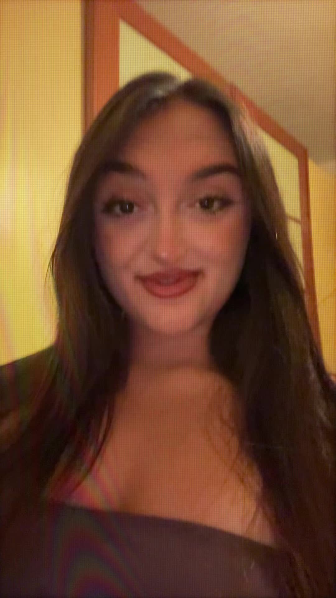 @elisa🐍