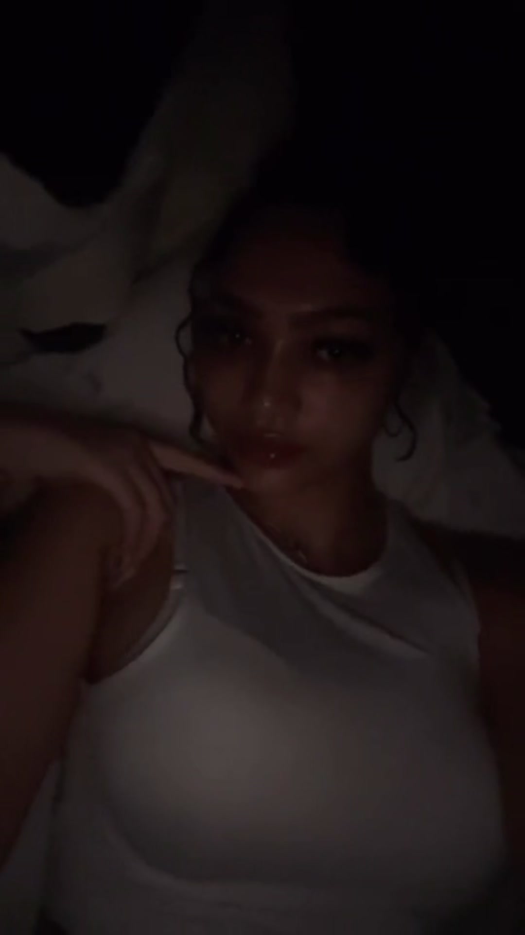@nadia
