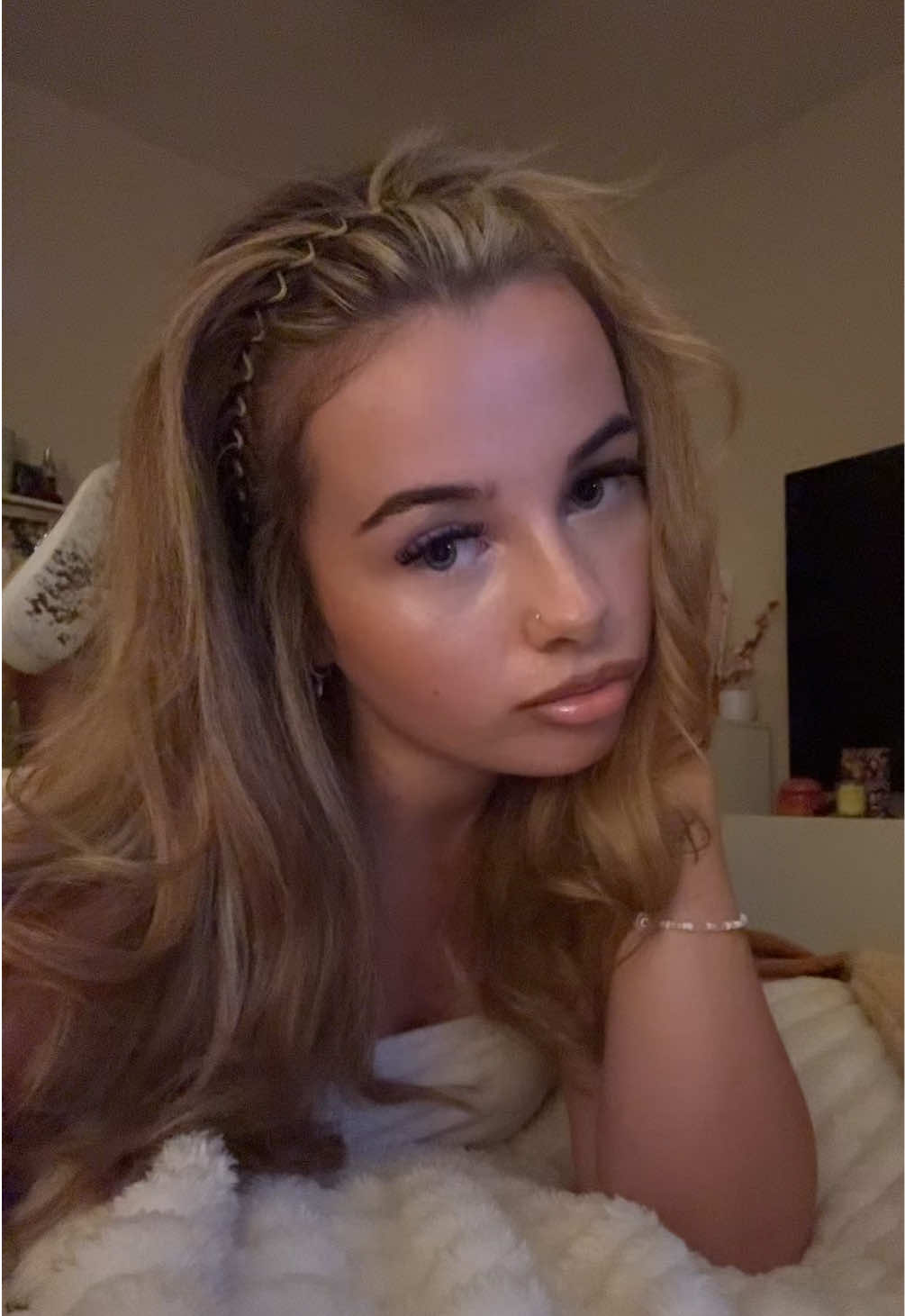 @isabelletiana