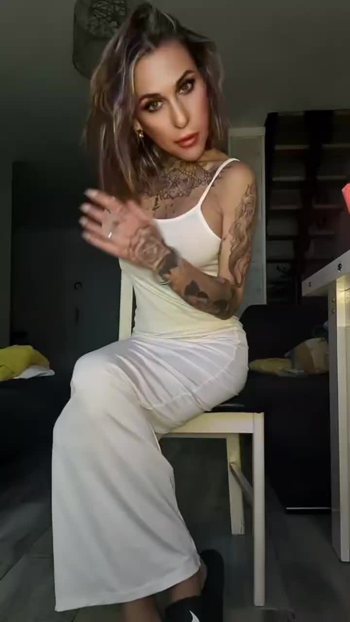 @Desir&eacute;e Luque