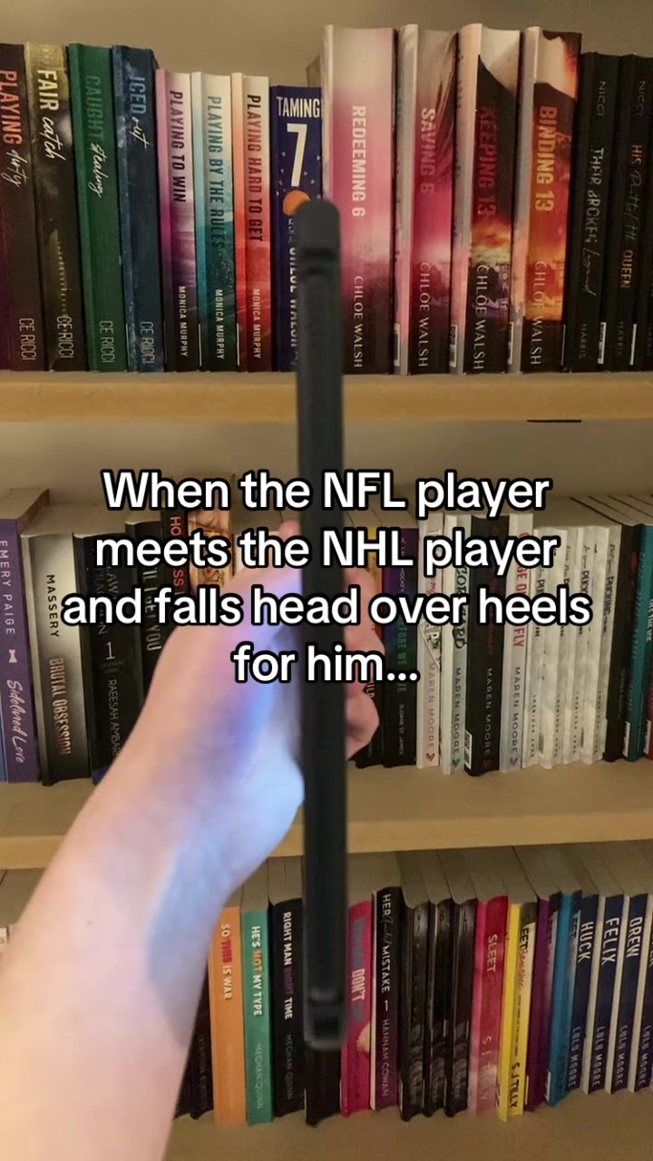 @lizziereadsbooks📚