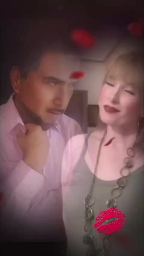@N U R I A 🌹🌹💋
