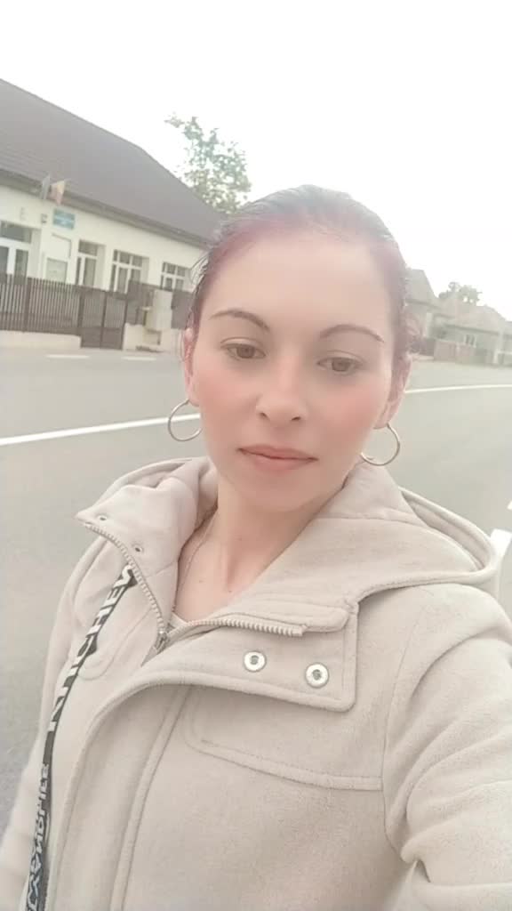 @Crys Varga
