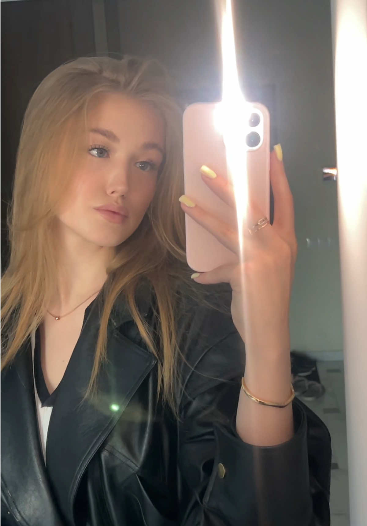 @olyya.pm
