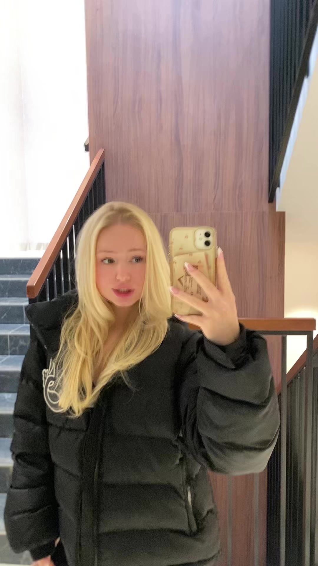 @sabiniakk