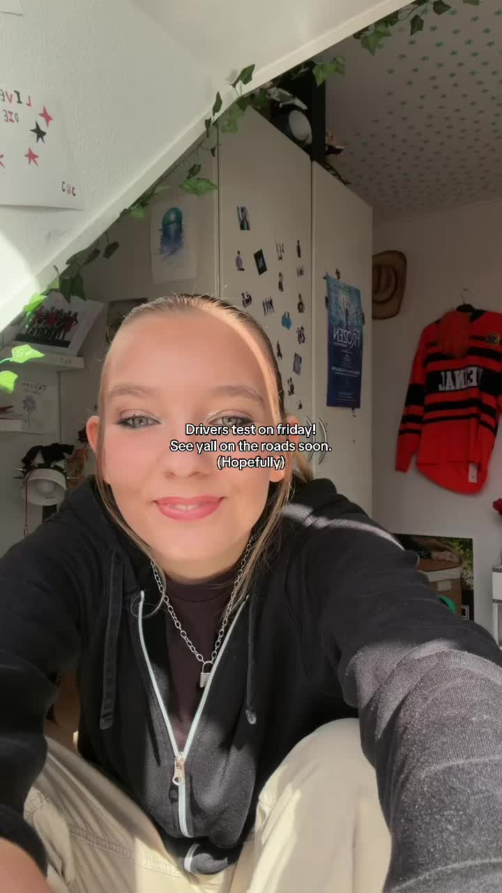 @Eja