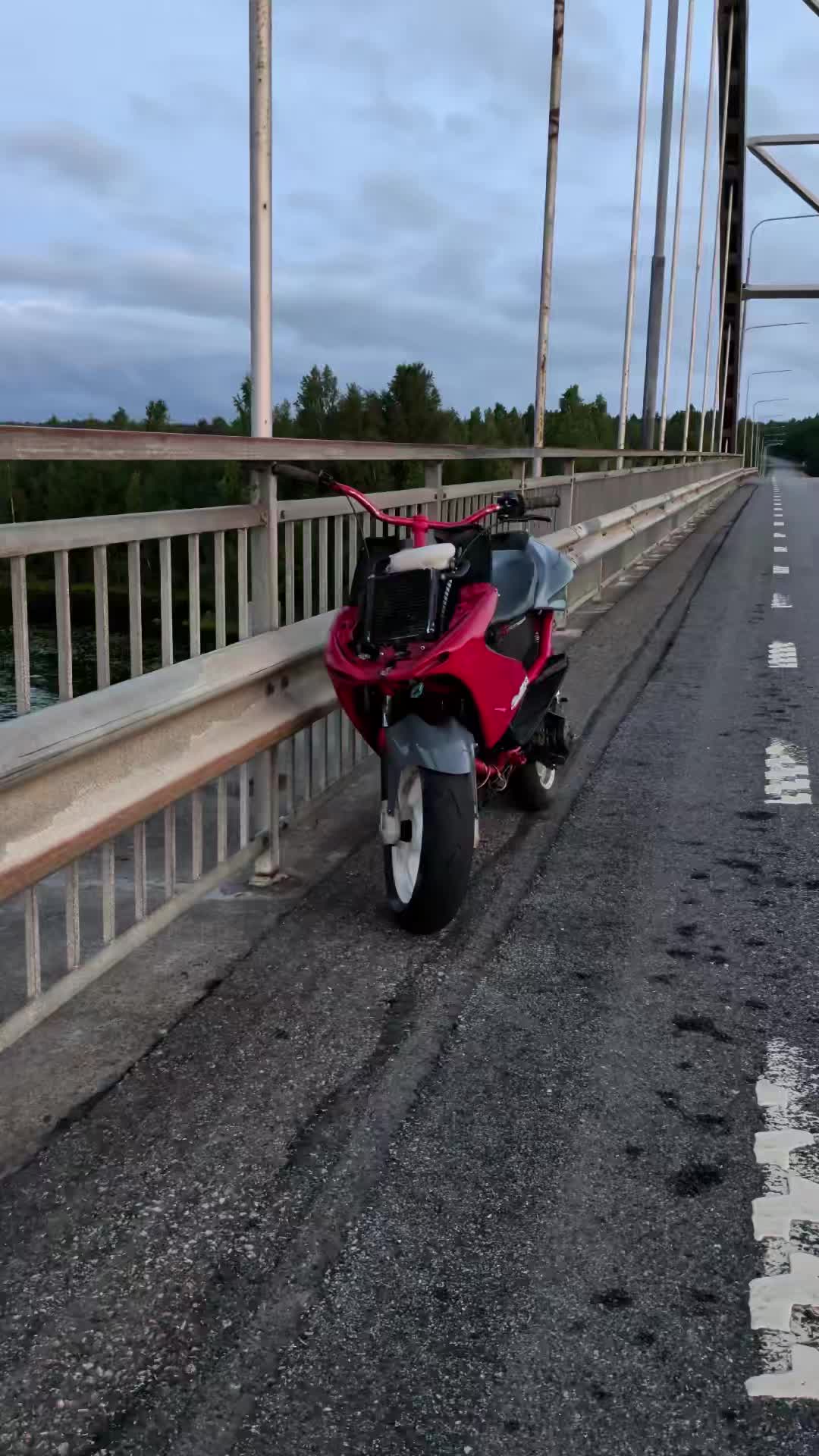 @𝐸𝒹𝒹𝒾𝑒👍