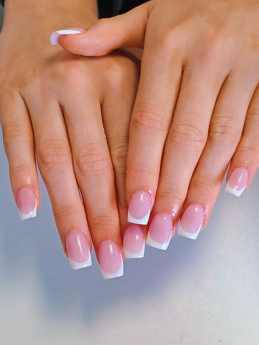 @Nailsbyrachel323