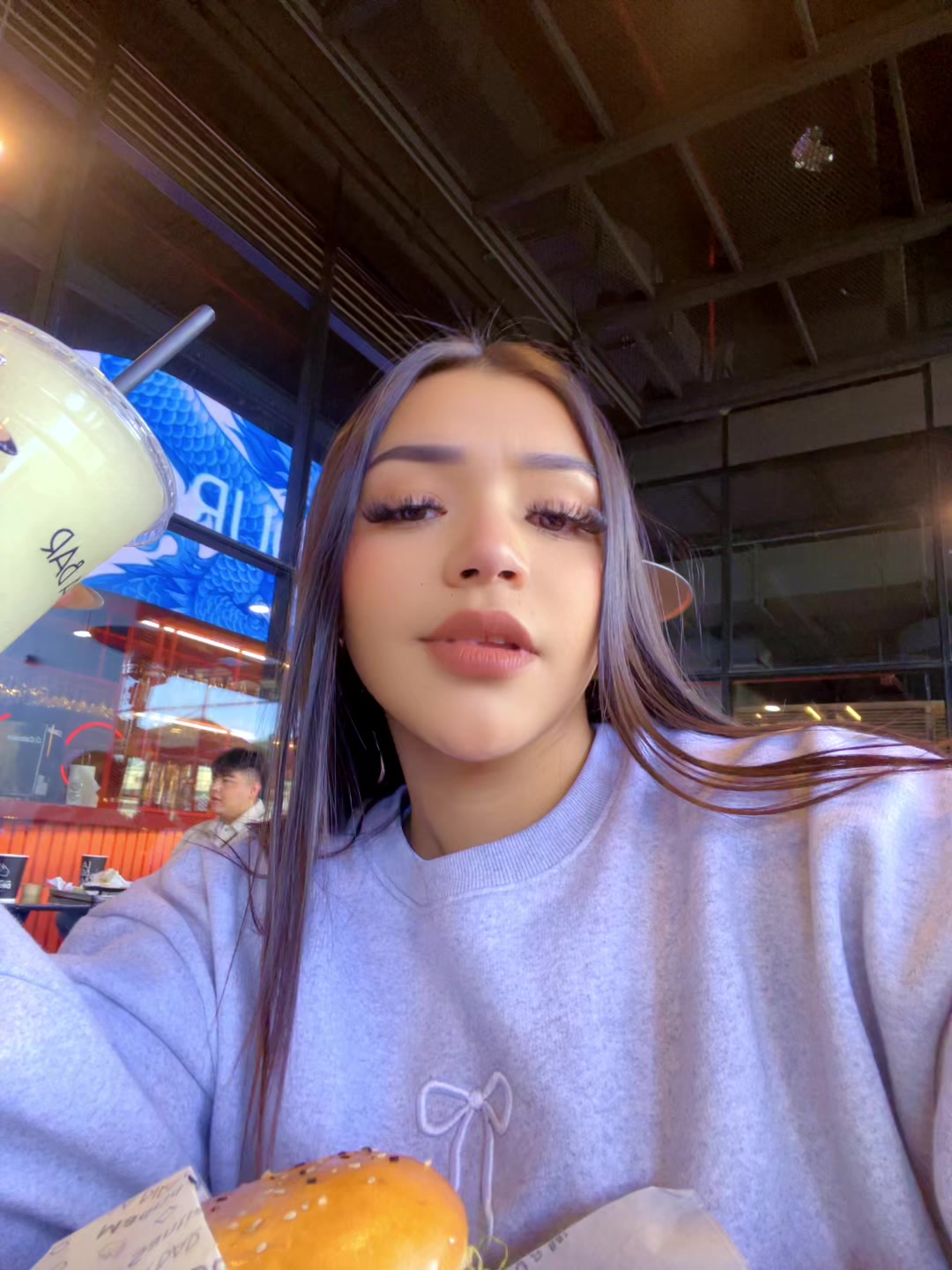 @Chelyprincessofficial