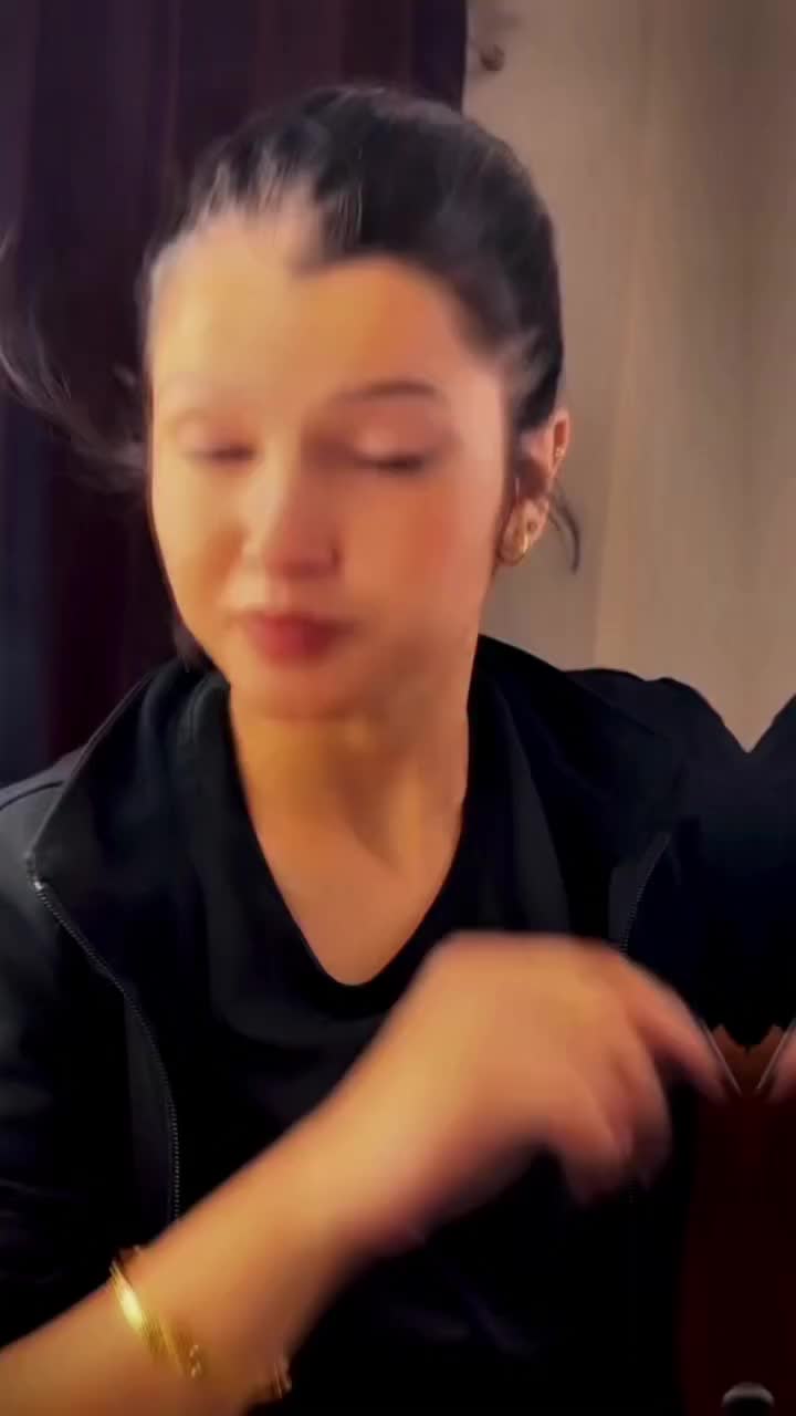 @AkshitaDwivedi