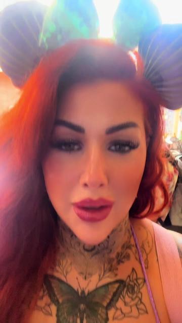 @Roxie J Mua