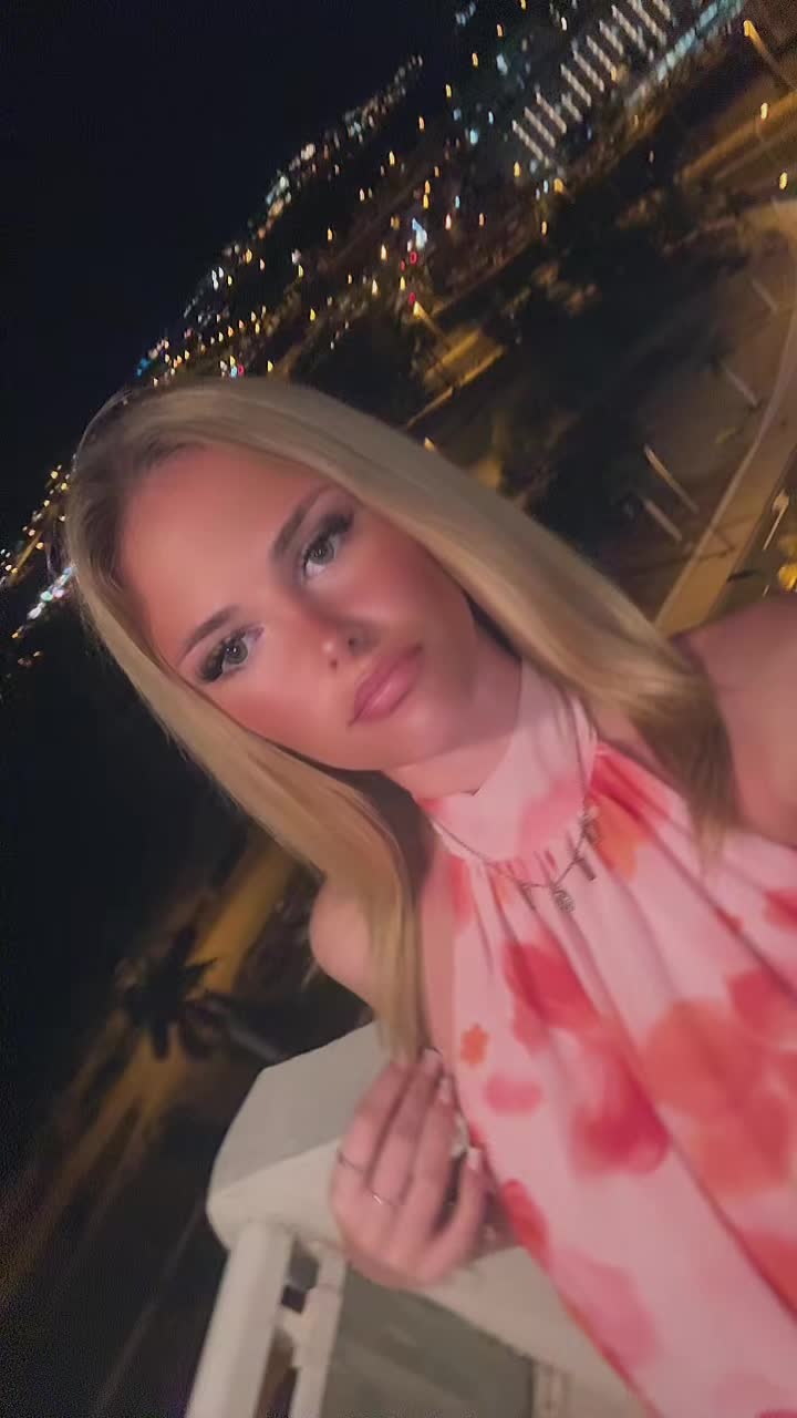 @𝓼𝓸𝓹𝓱 🦋