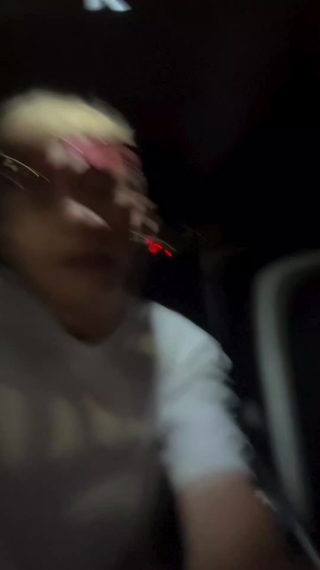 @momo