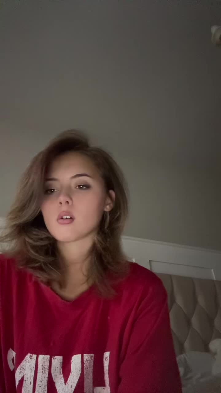 @Daisy May