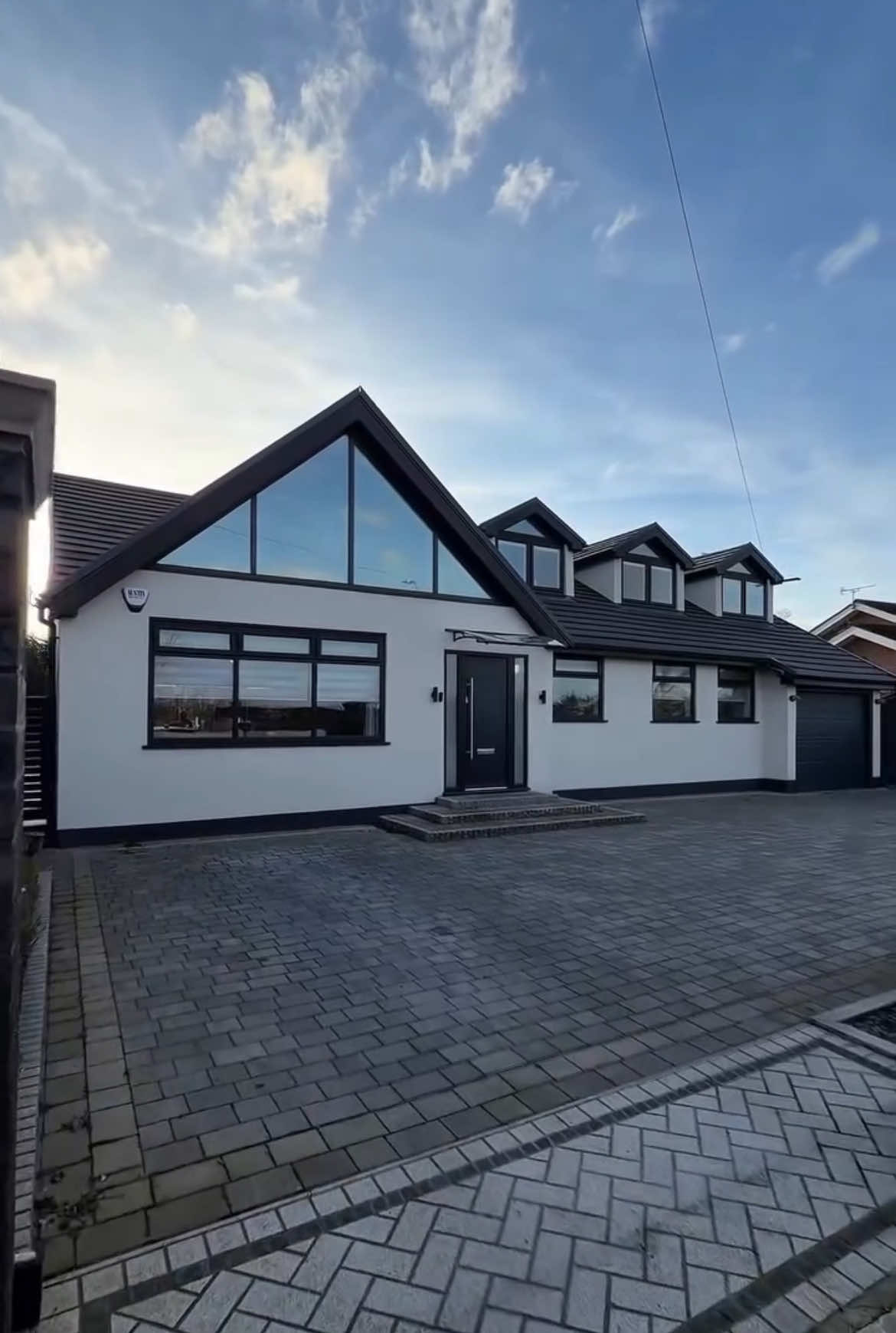 @millionairehomesuk