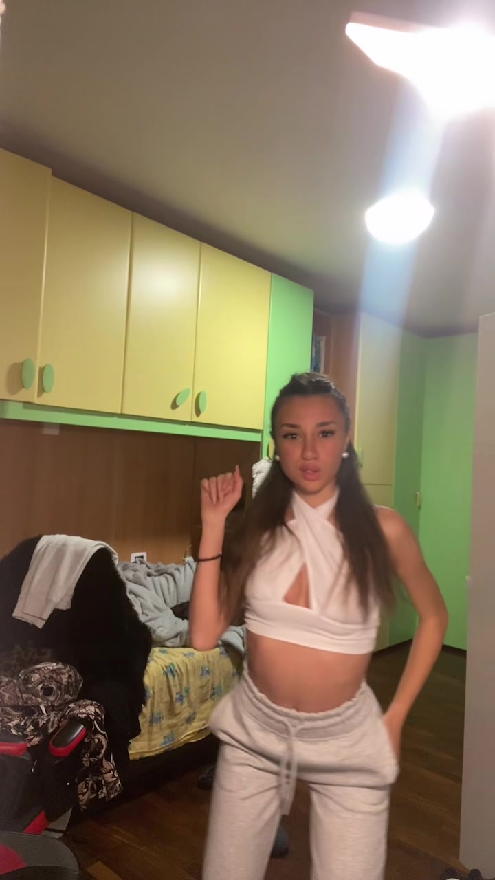 @asiaa2__