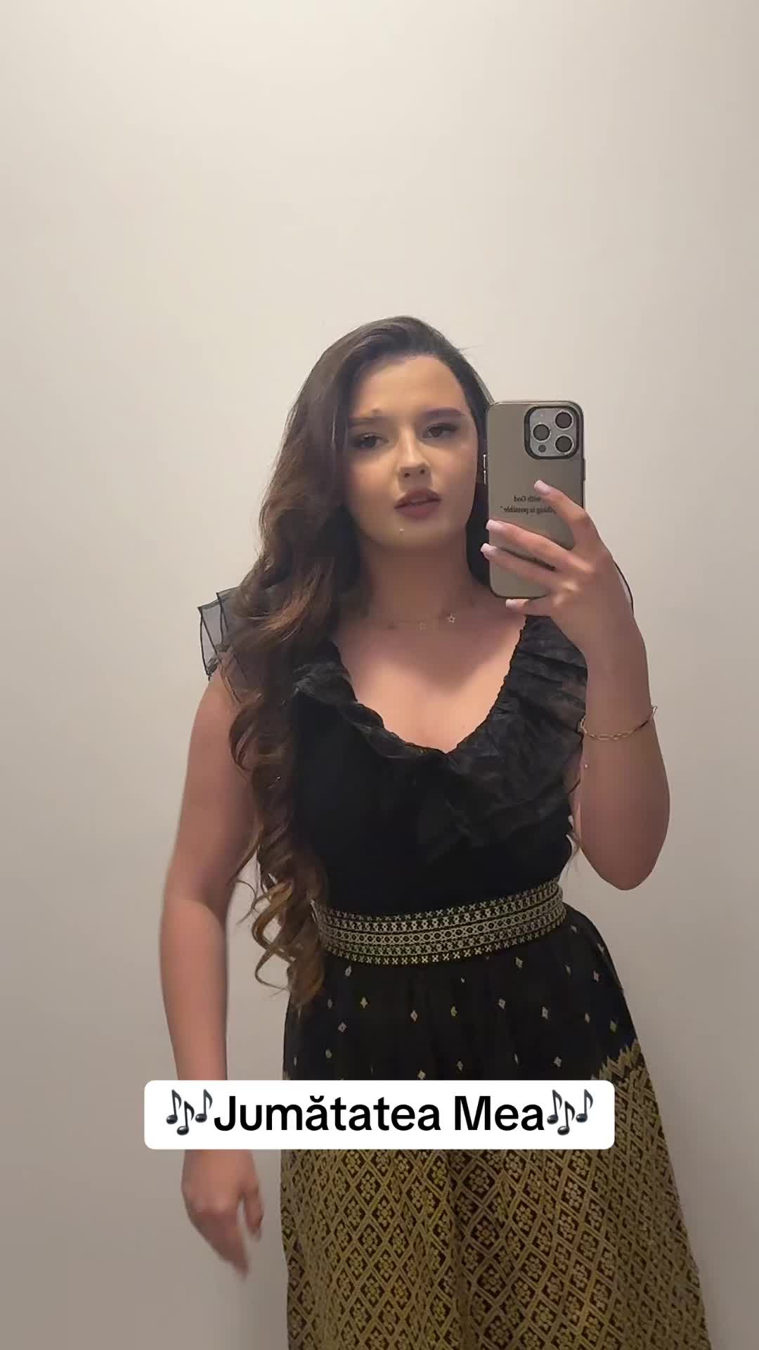 @𝐌𝐄𝐃𝐀𝐍𝐀🎙️