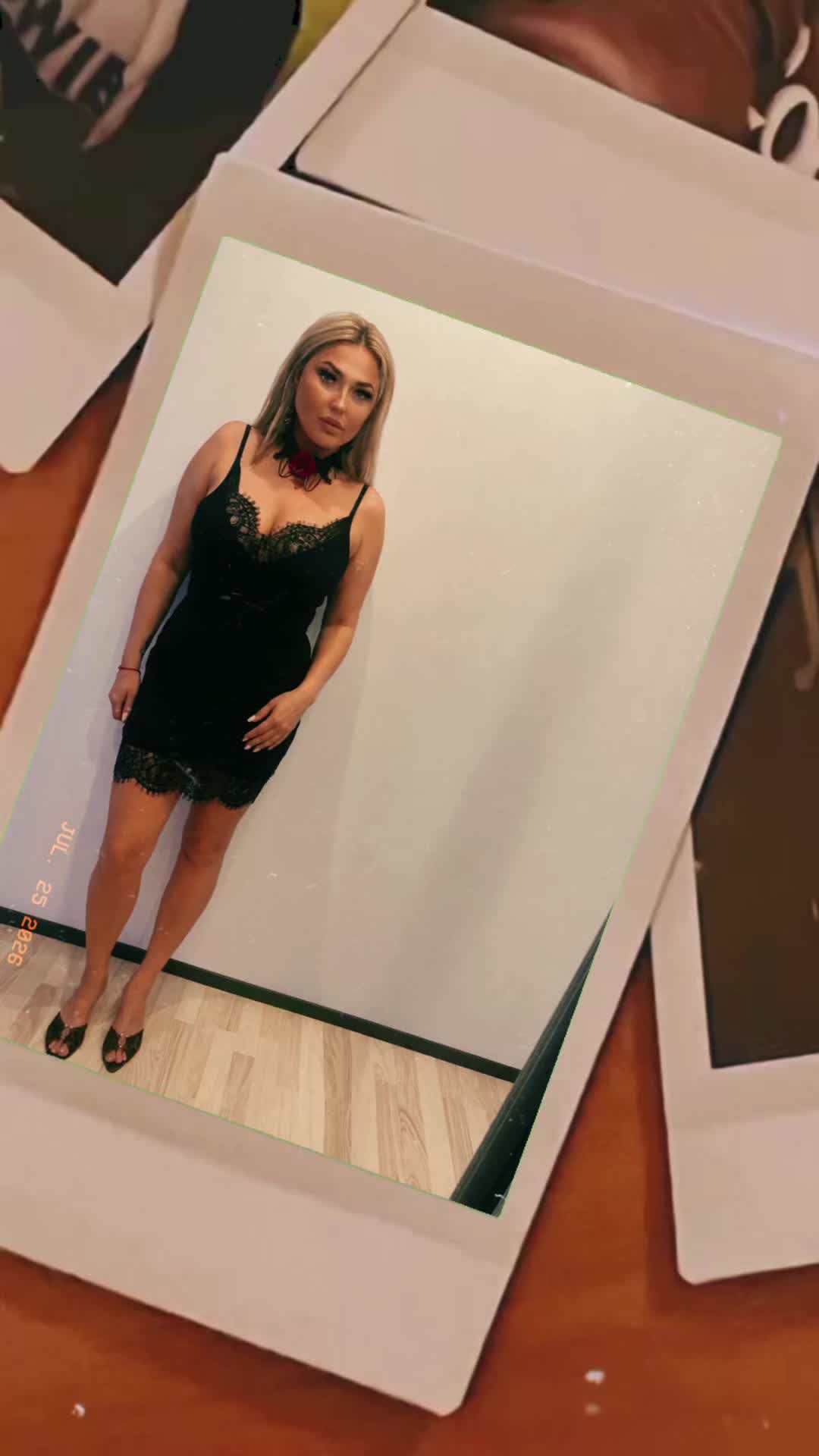 @Luna
