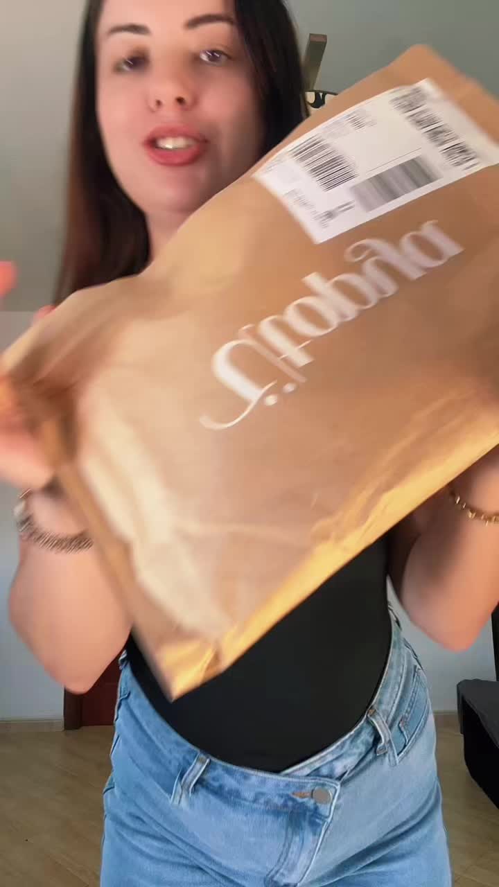 @Elenyta❤️ UGC