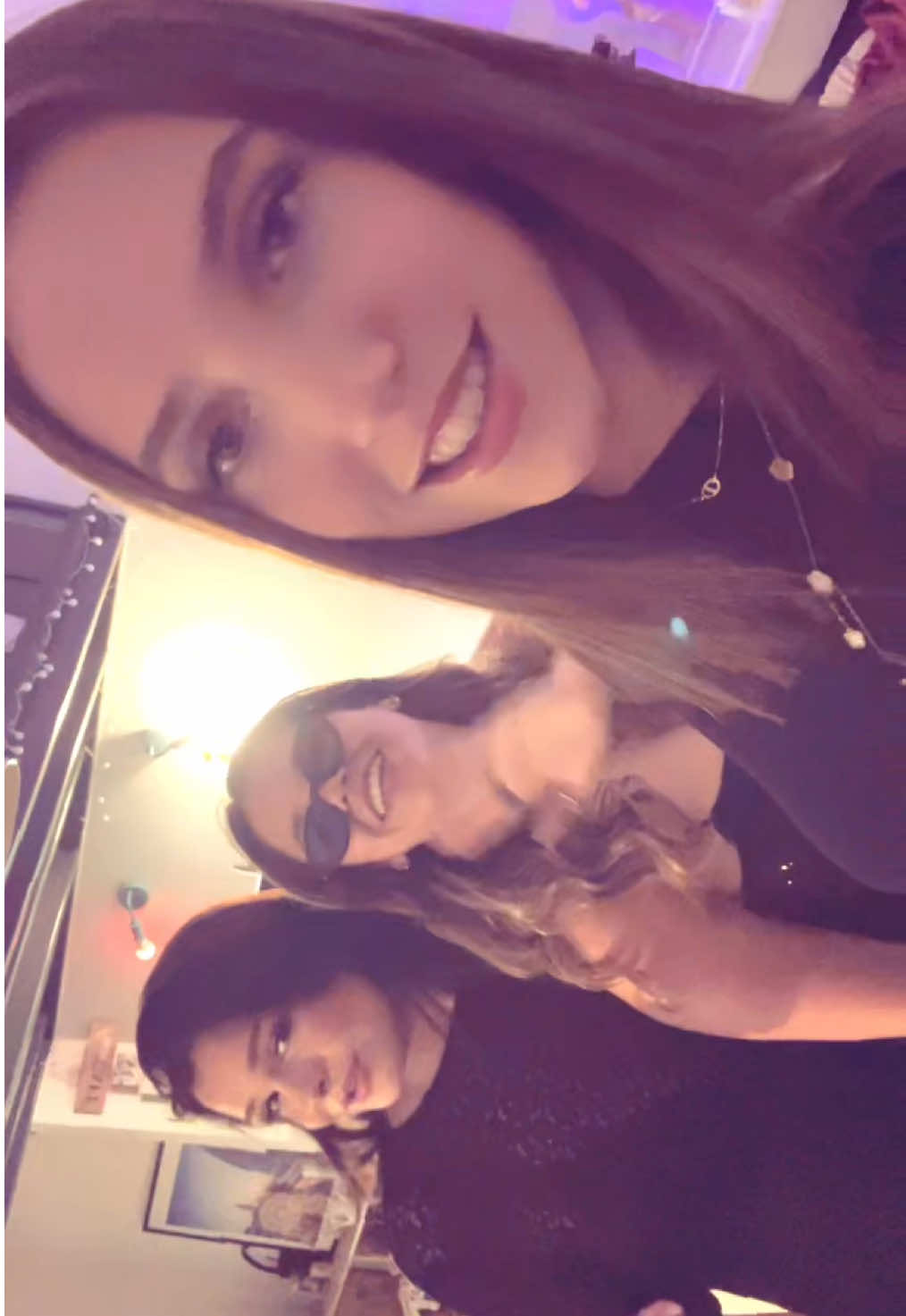 @melinacsnn