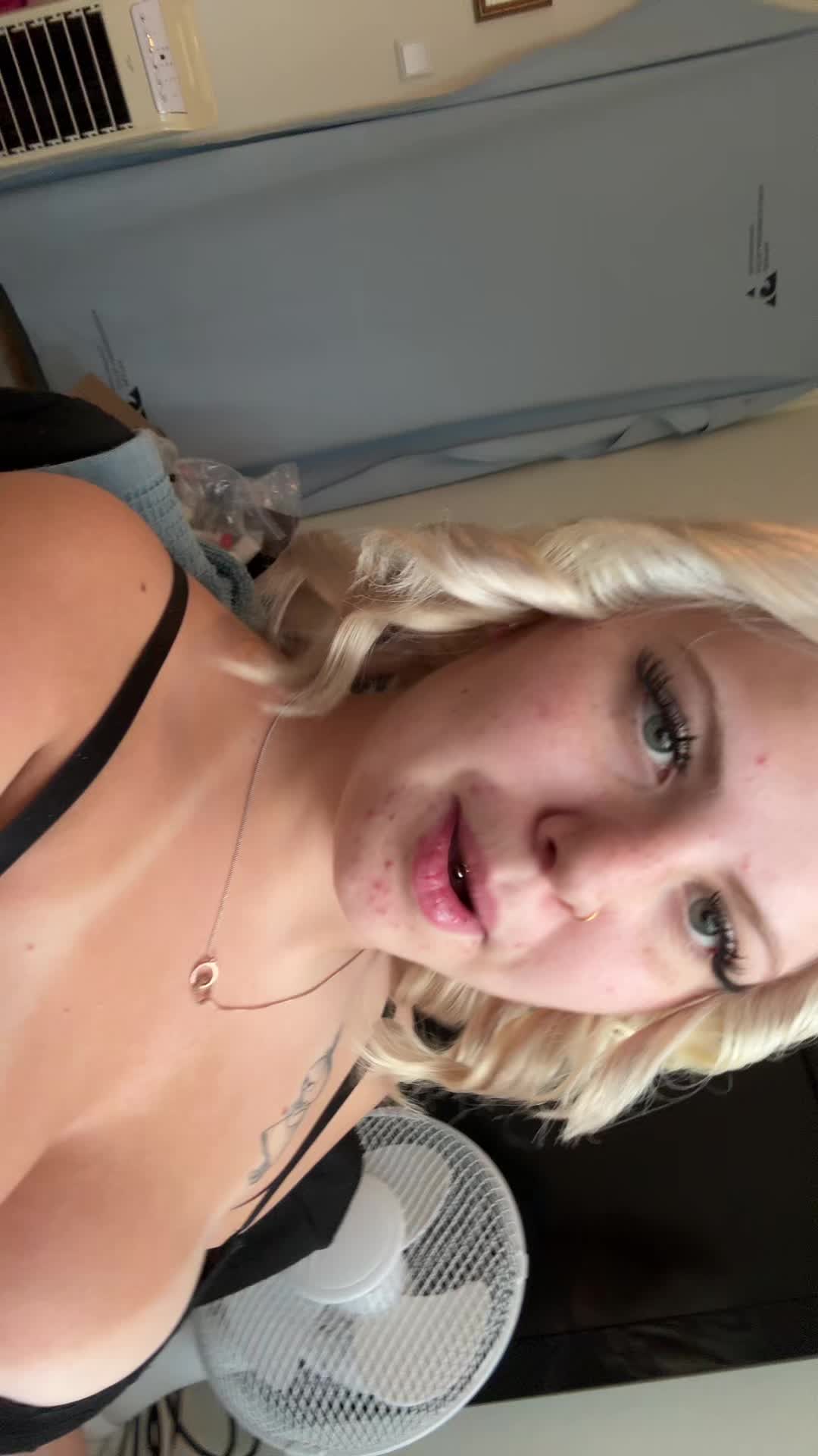 @julia_kimbardh