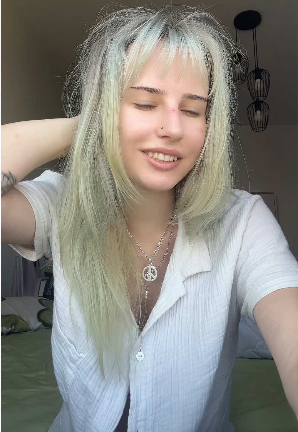 @eliz☮︎