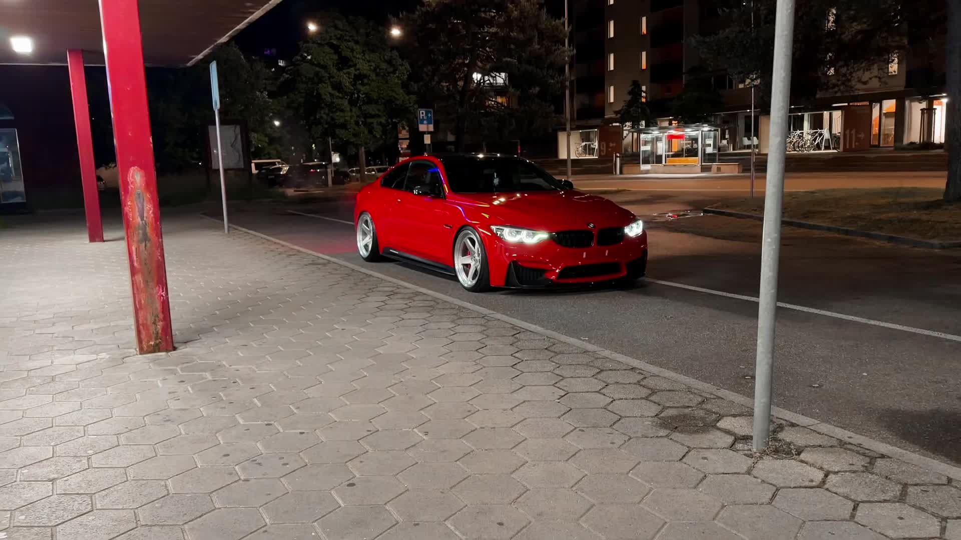 @F82 Rosso Corsa