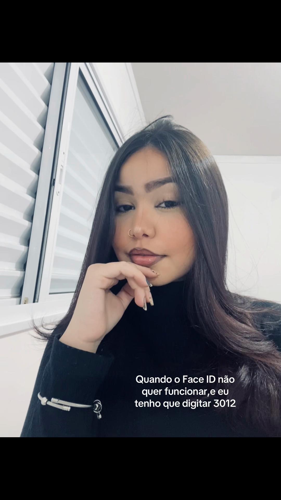@queiiroz_c