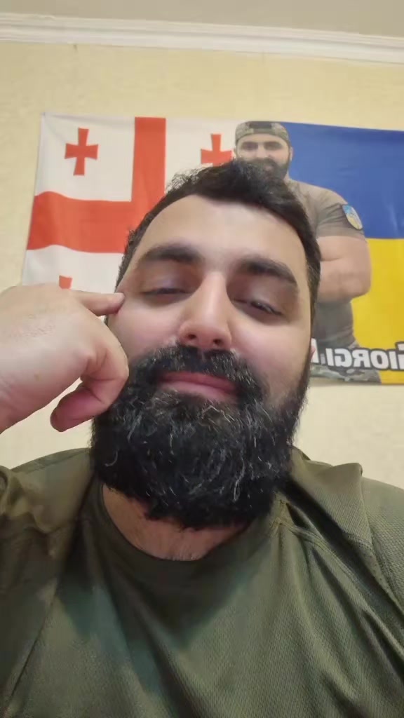 @Gio