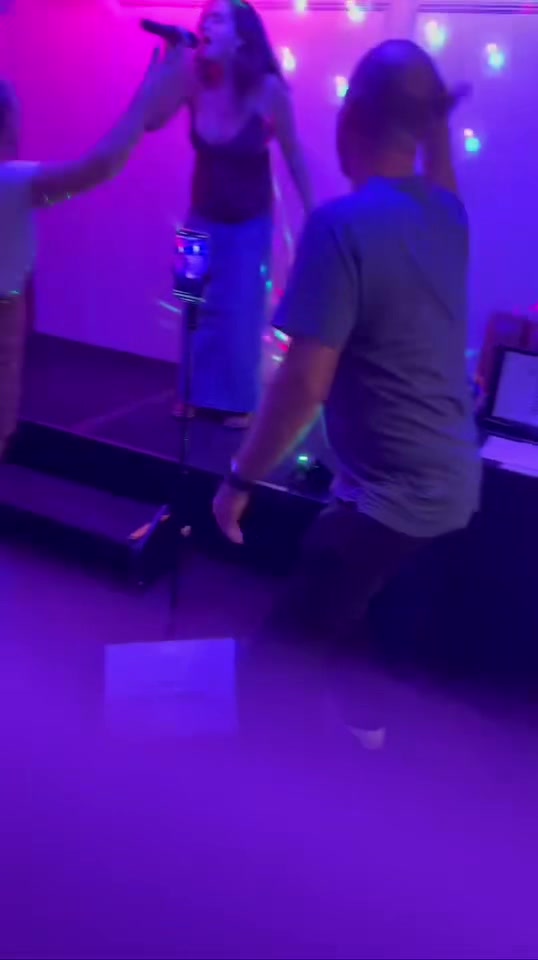@olivia