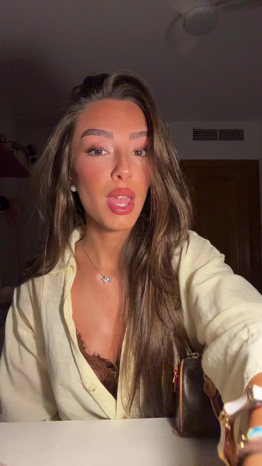 @𝐷𝑎𝑧𝑖𝑡𝑎 𝟐𝟏