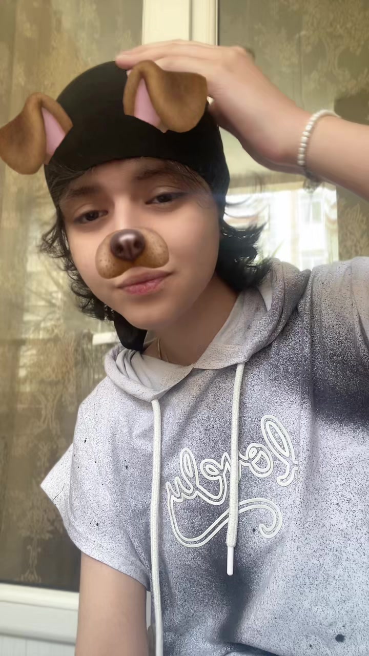@K.