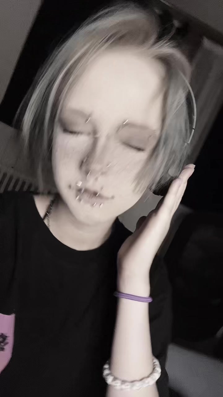 @𝕊𝕙𝕖𝕝𝕝𝕪 𝕚𝕟 𝕓𝕝𝕒𝕔𝕜