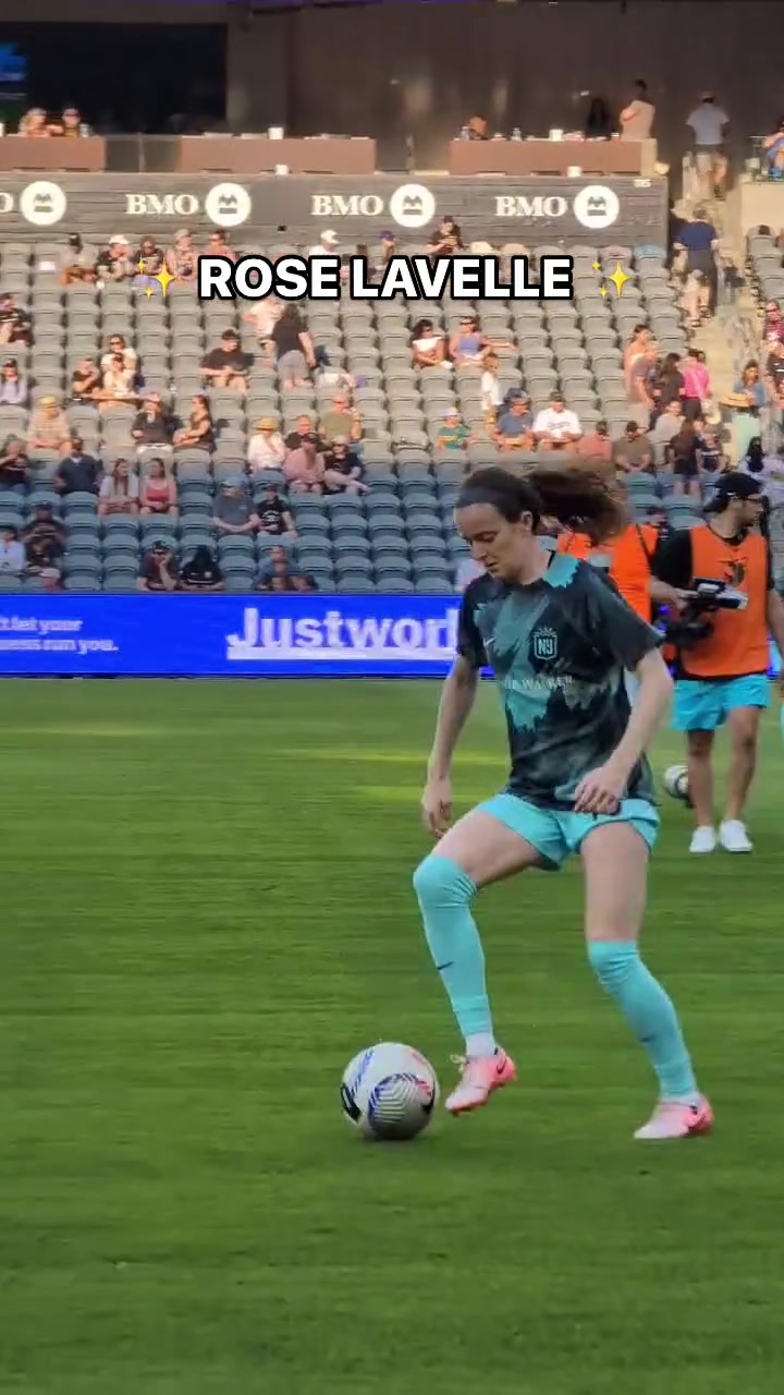 @SHE’S A BALLER!
