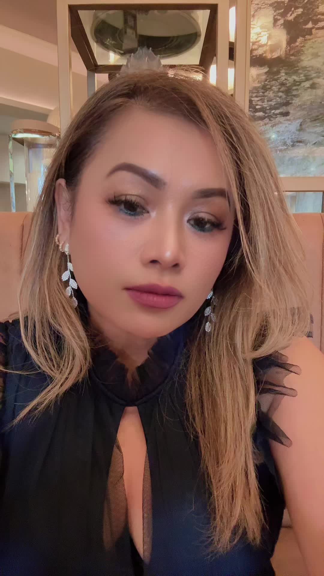 @E Dwi