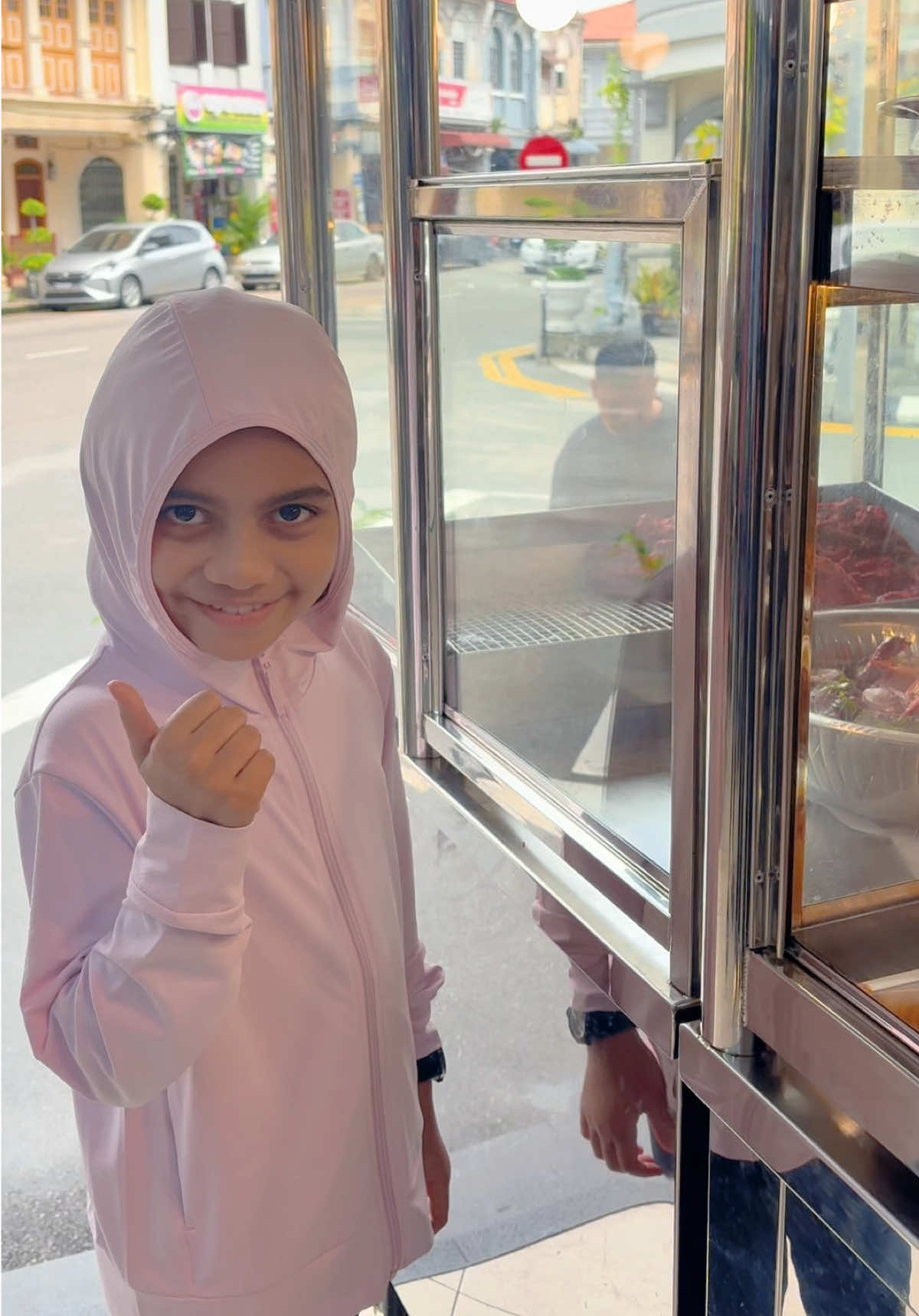@SadiahCafe